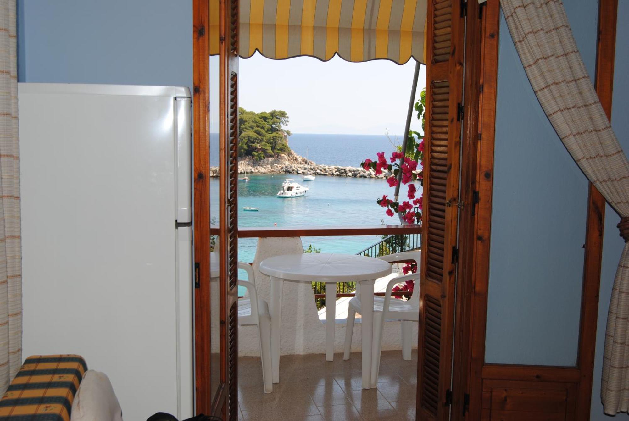 Pension Dimitris Votsi  Chambre photo