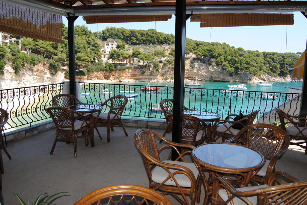 Pension Dimitris Votsi  Extérieur photo